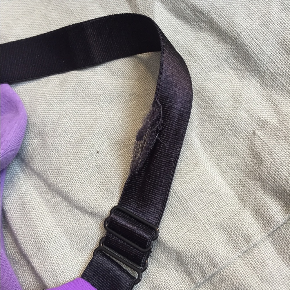 Lululemon athletic top - Picture 7 of 8